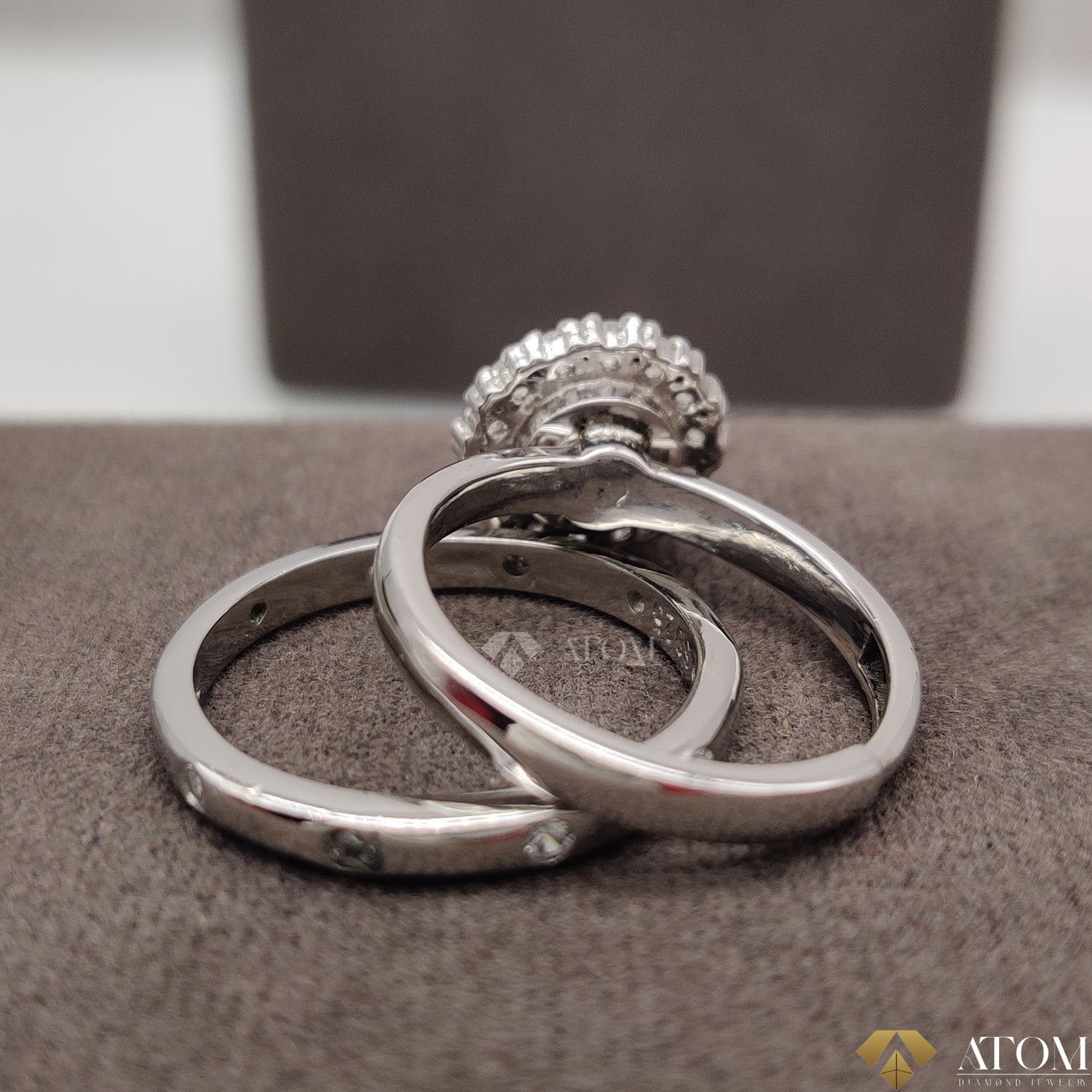 Antique Round Cut Colorless Moissanite Bridal Ring